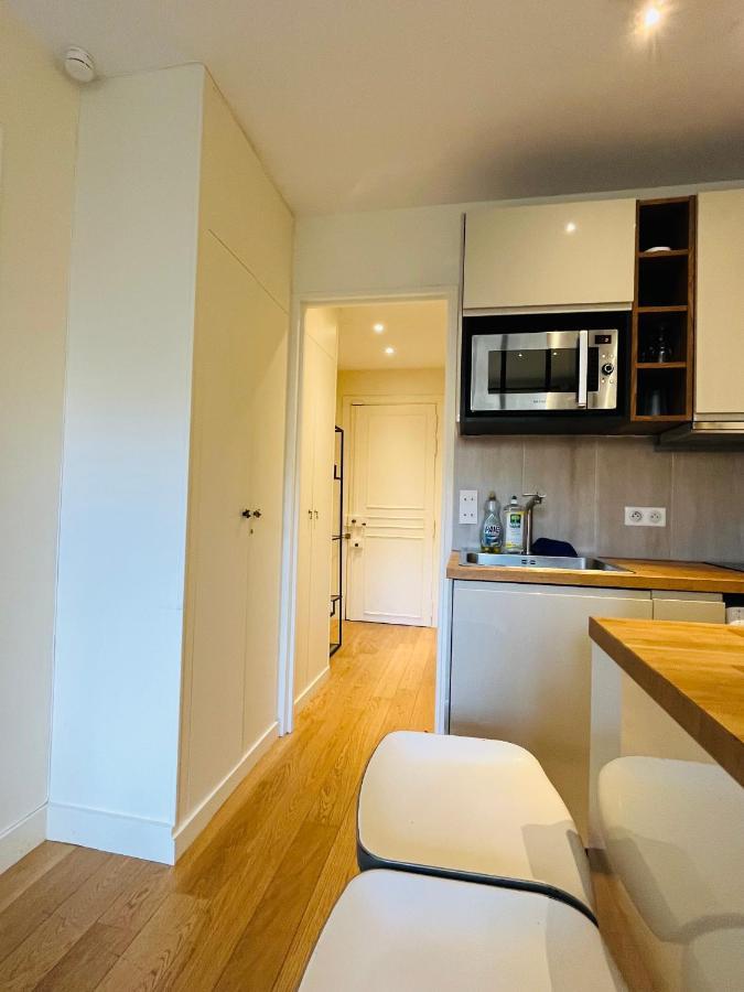 Dream Dwell Paris -Studio With Balcony 800M To Trocadero And Tour Eiffel Buitenkant foto