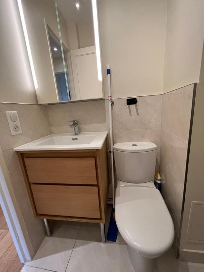 Dream Dwell Paris -Studio With Balcony 800M To Trocadero And Tour Eiffel Buitenkant foto